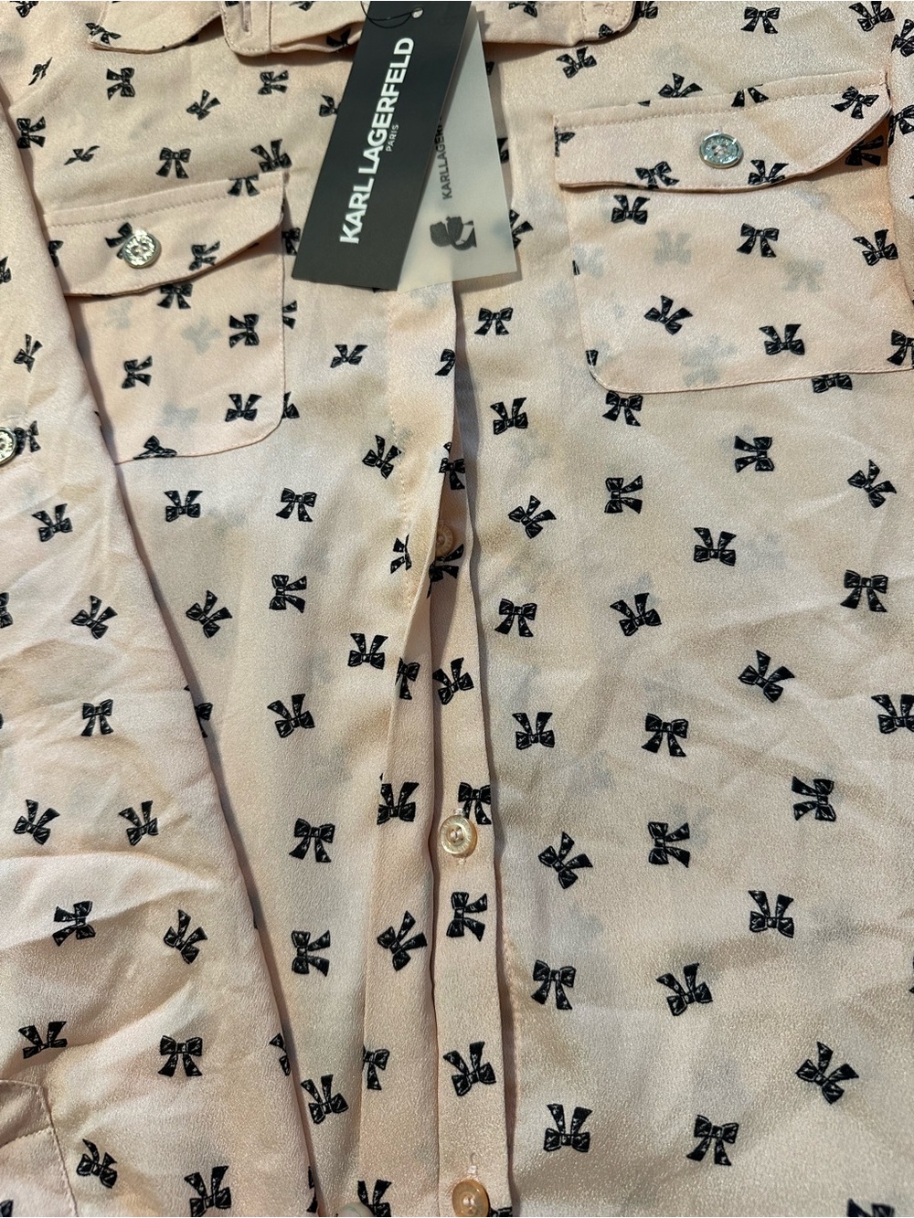 NWT Karl Lagerfeld Pale Pink Bow-Print Button Up Shirt - Picture 11 of 12